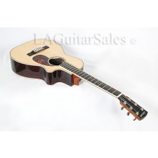 Larrivee PV-09 Rosewood Spruce Parlor with Cutaway and Hardhsell Case